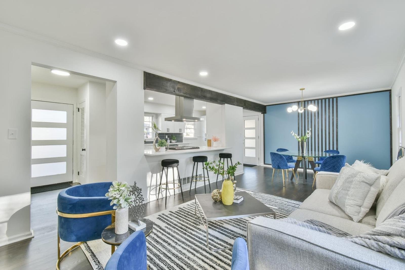 Interior transformation 03 by Zidane Properties
